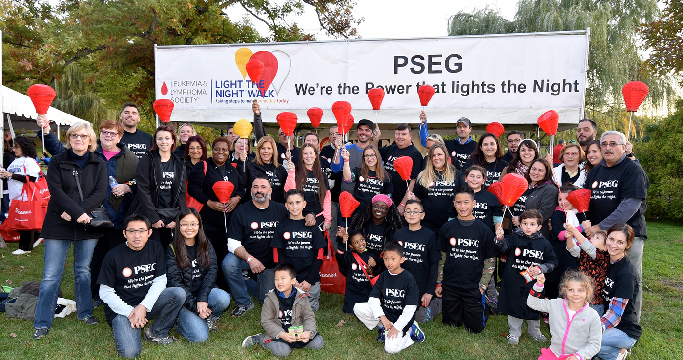 PSEG employees participating at volunteer event